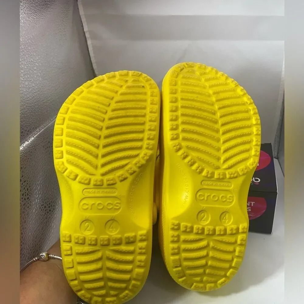 Crocs get ready